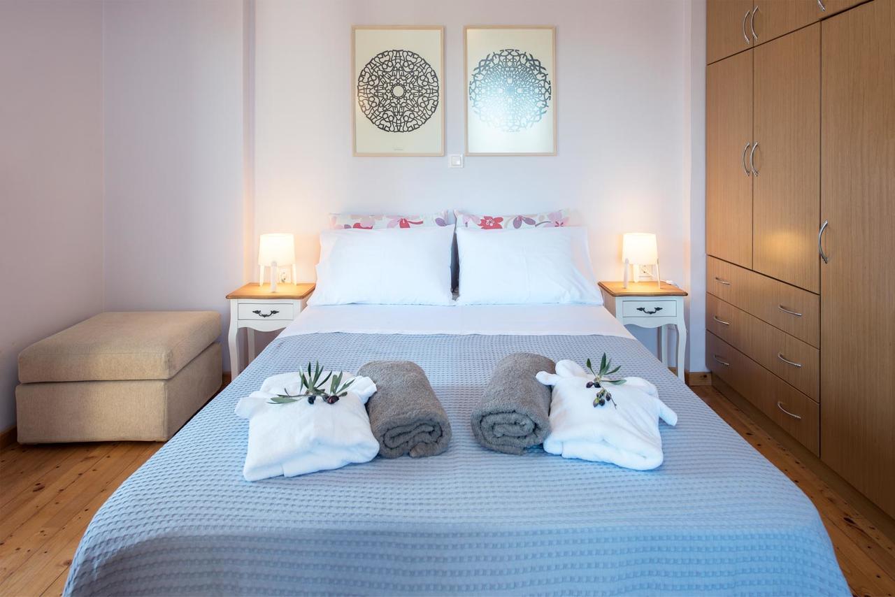 Gogles House Guest House Agioi Deka  Ngoại thất bức ảnh
